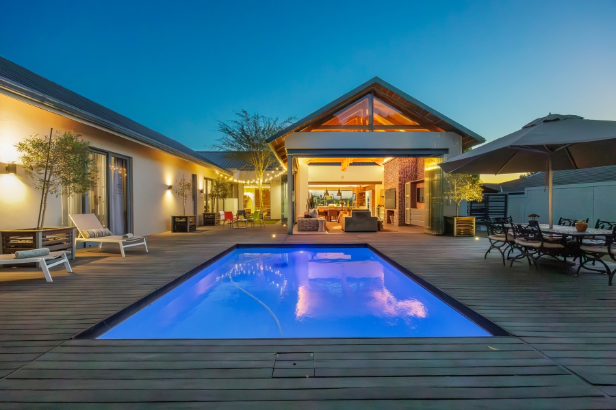 4 Bedroom Property for Sale in Vygeboom Western Cape